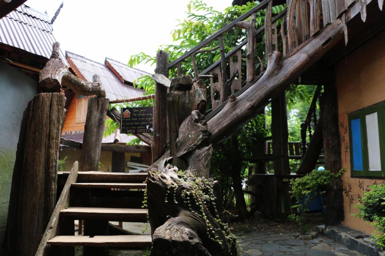Up2u Hostal